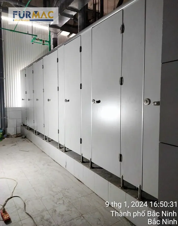 Khuyến cáo khách hàng đối với sản phẩm vách ngăn vệ sinh giá rẻ