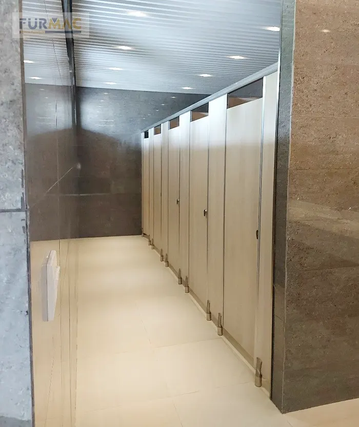 Vách ngăn vệ sinh tại trường học – Giải pháp nâng cao chất lượng học đường