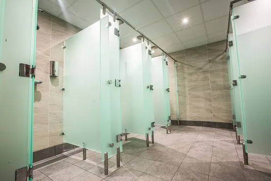 7 loại vật liệu làm vách ngăn vệ sinh hiện nay