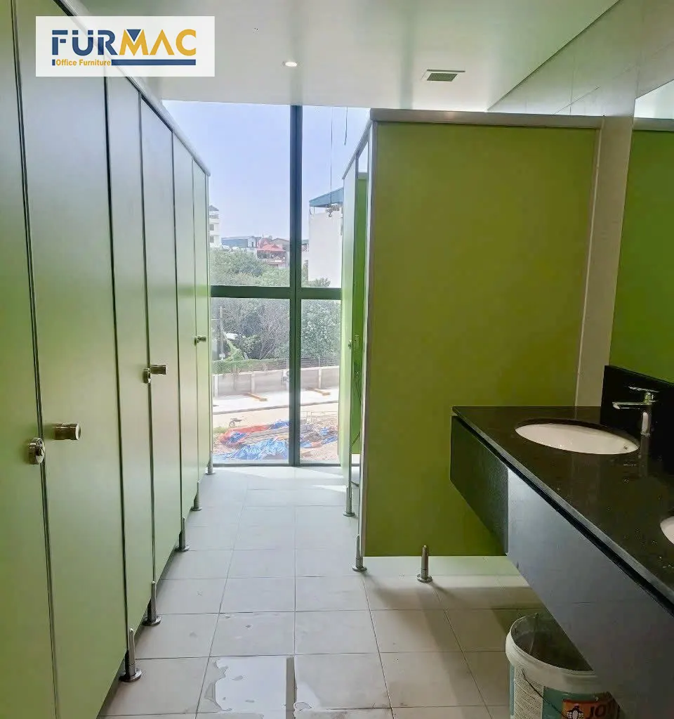 Vách ngăn Compact dần xóa sổ MFC trong lĩnh vực vách vệ sinh