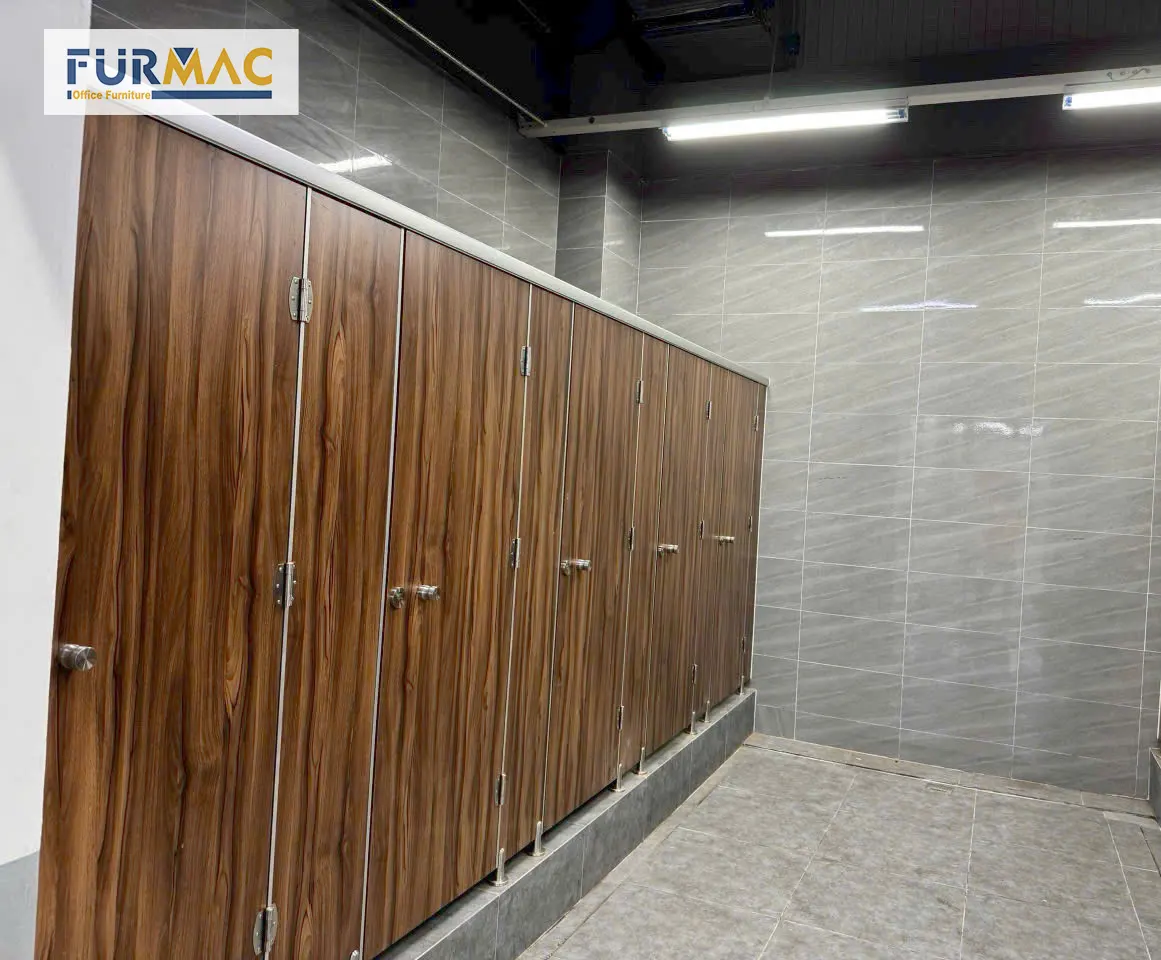 Thi công vách ngăn vệ sinh cho nhà hàng trọn gói giá số 1