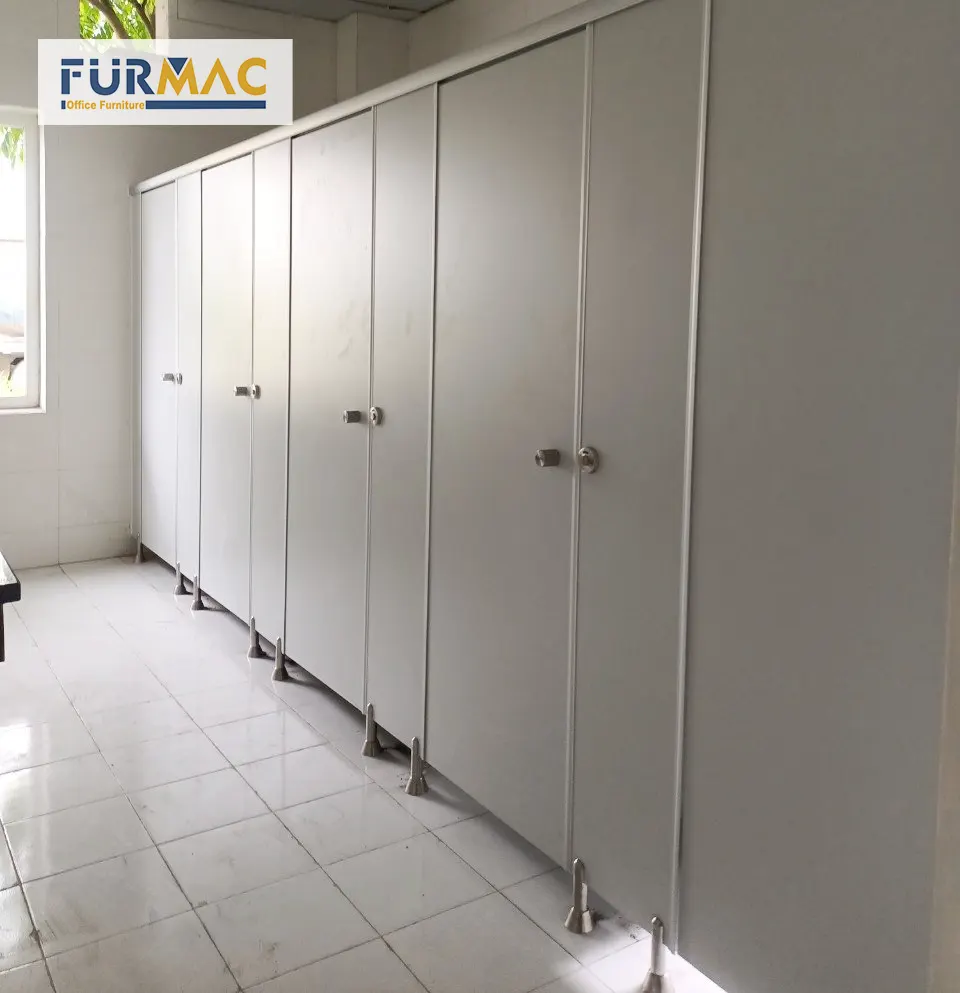 Furmac thi công vách ngăn vệ sinh tại Bắc Ninh cho nhiều nhà máy