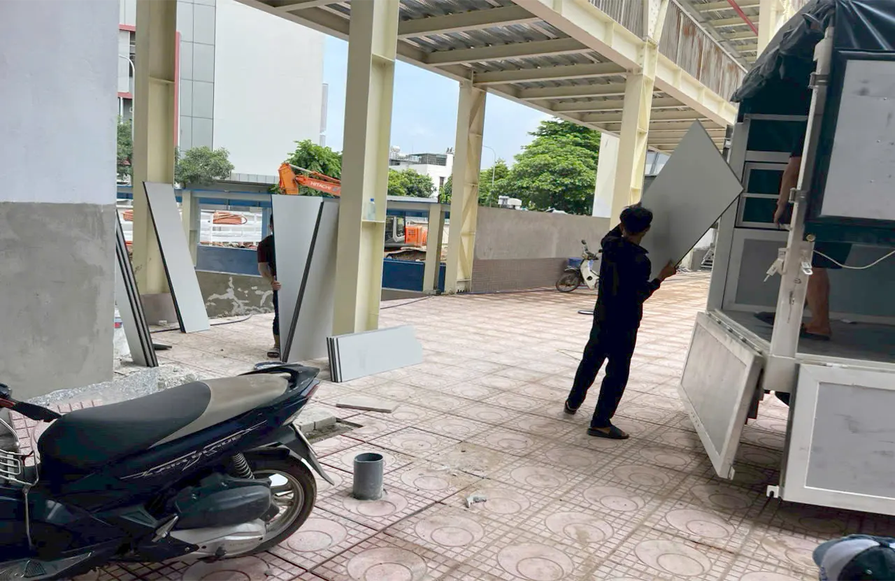 Vách ngăn vệ sinh cho Trường THCS Phường Hoàng Mai